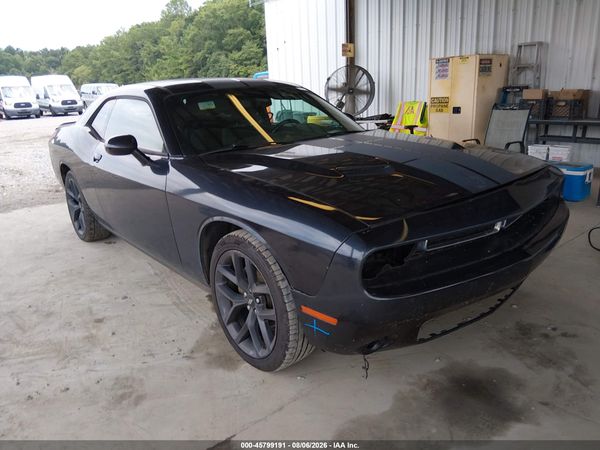 2019 DODGE CHALLENGER SXT