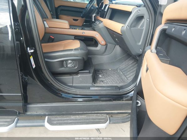 2023 LAND ROVER DEFENDER 130 X-DYNAMIC SE