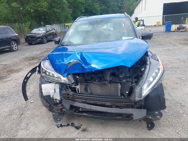 2021 NISSAN KICKS SR XTRONIC CVT