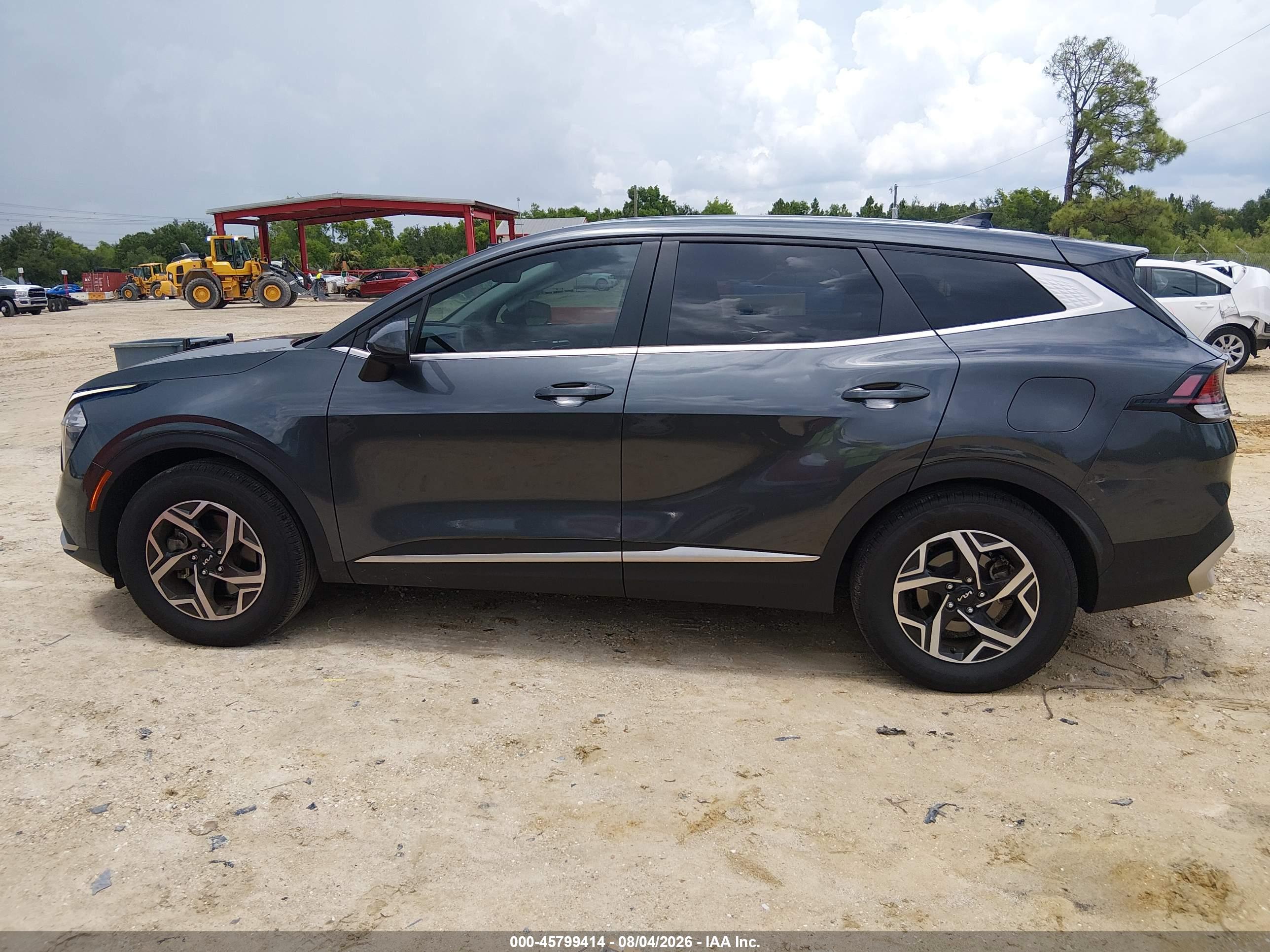 2023 KIA SPORTAGE LX