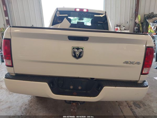 2018 RAM 1500 EXPRESS  4X4 6'4 BOX