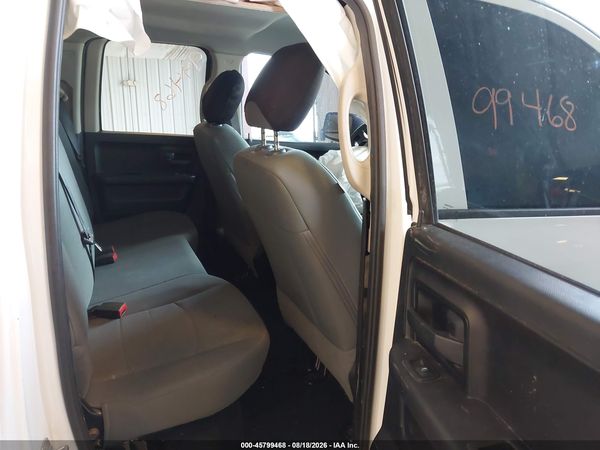 2018 RAM 1500 EXPRESS  4X4 6'4 BOX