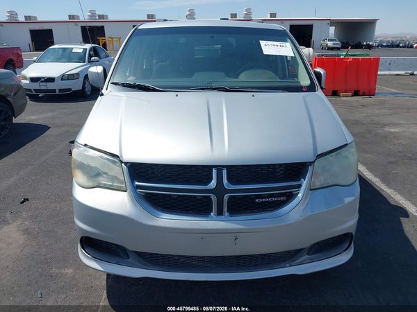 2012 DODGE GRAND CARAVAN SXT — I6