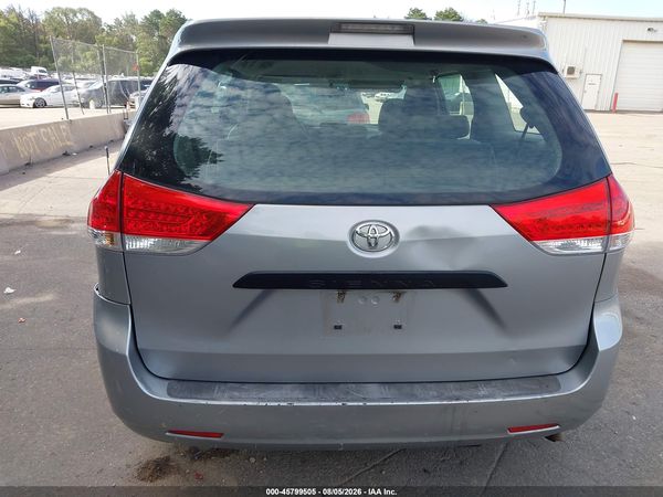 2013 TOYOTA SIENNA L V6 7 PASSENGER