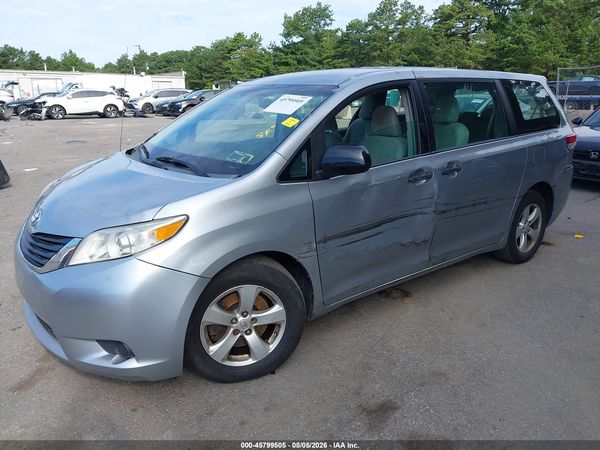 2013 TOYOTA SIENNA L V6 7 PASSENGER