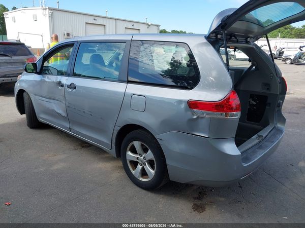 2013 TOYOTA SIENNA L V6 7 PASSENGER
