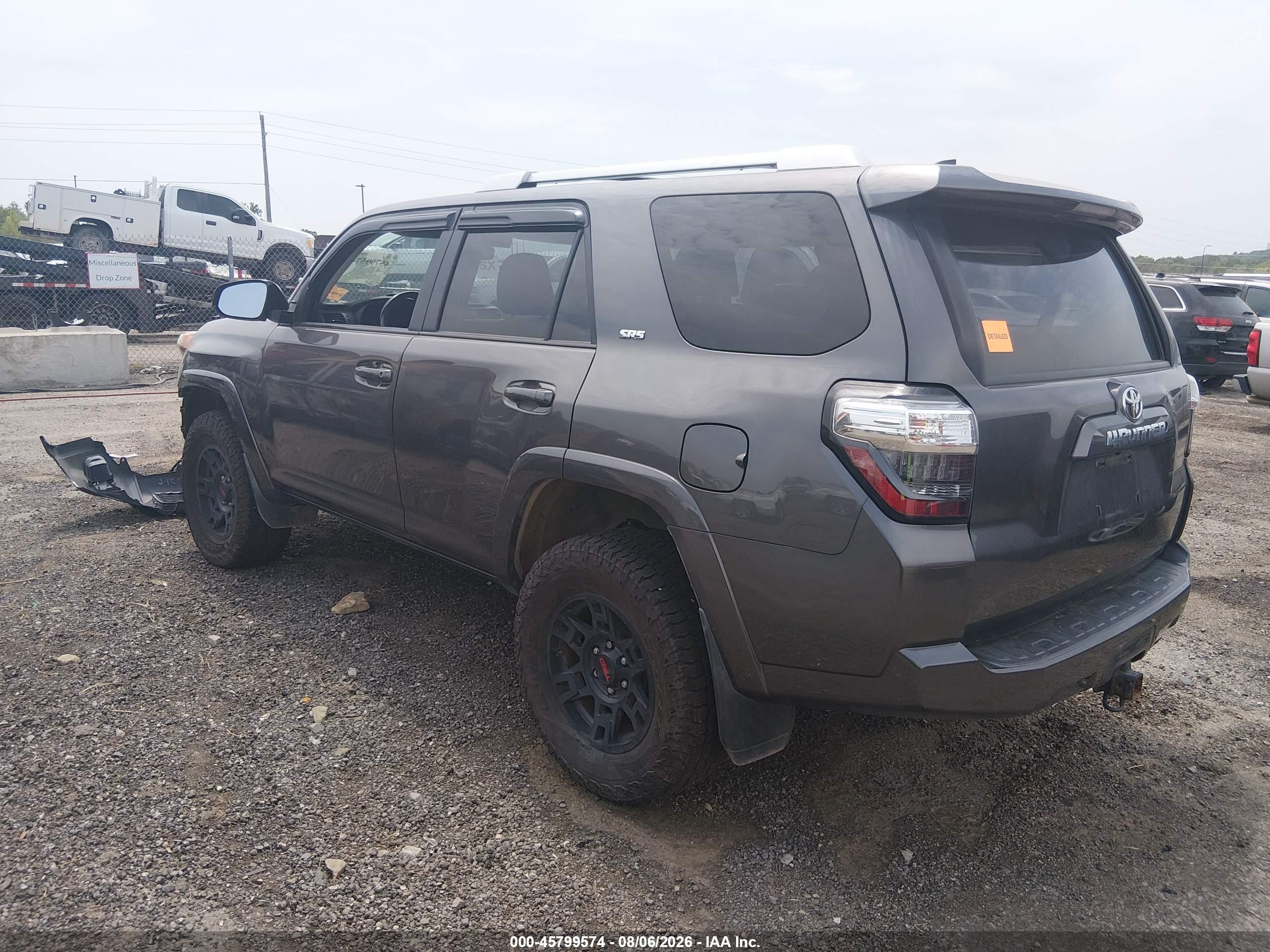 2016 TOYOTA 4RUNNER SR5