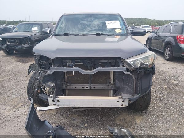 2016 TOYOTA 4RUNNER SR5