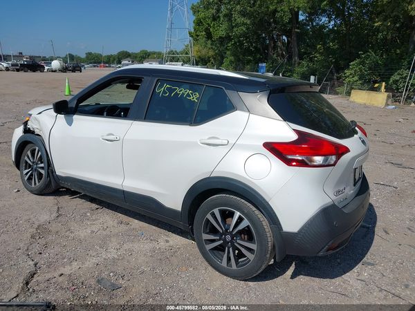 2020 NISSAN KICKS SV XTRONIC CVT — I3
