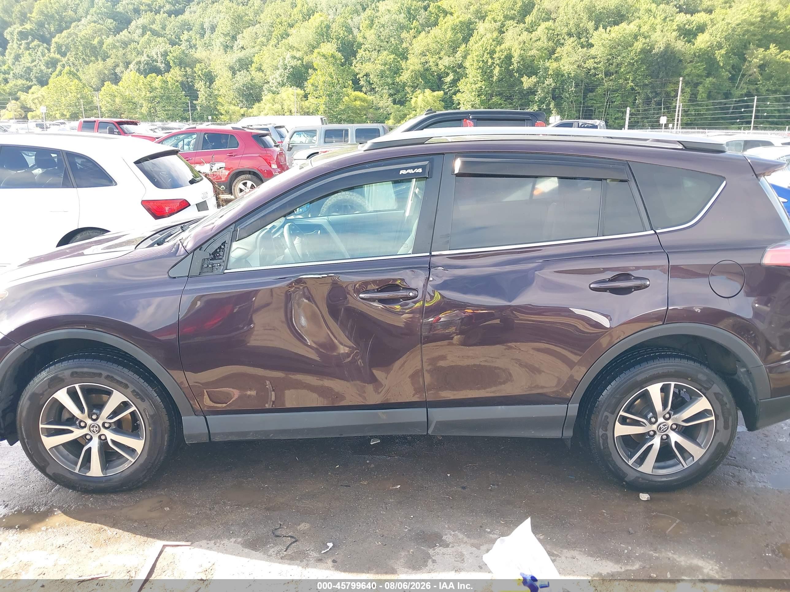 2018 TOYOTA RAV4 XLE