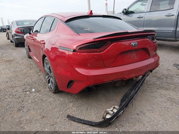 2018 KIA STINGER GT2