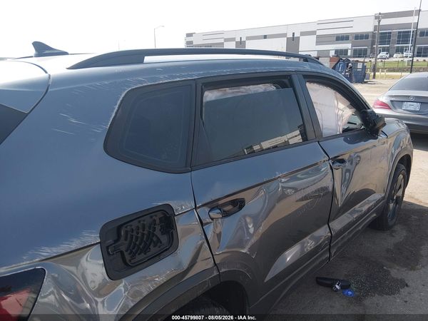 2025 VOLKSWAGEN TAOS 1.5T S — I6