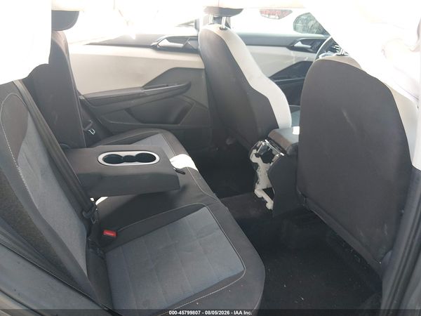 2025 VOLKSWAGEN TAOS 1.5T S — I8