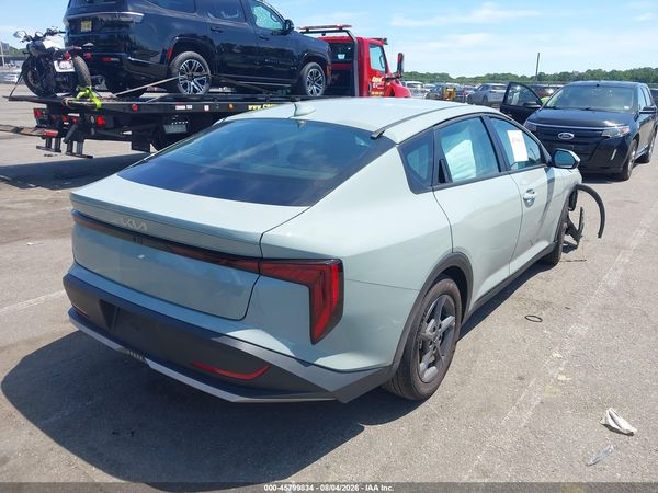 2026 KIA K4 LXS