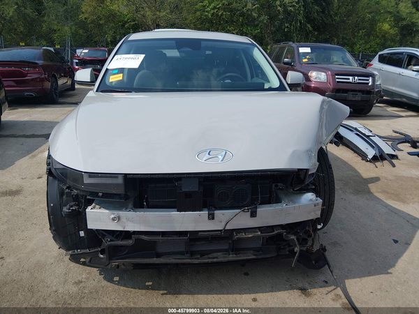 2024 HYUNDAI IONIQ 5 SE