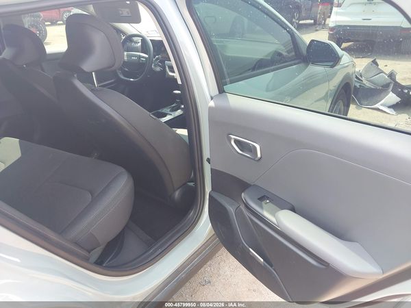 2025 KIA K4 LXS