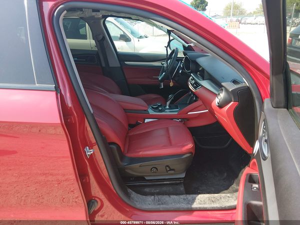 2018 ALFA ROMEO STELVIO SPORT AWD
