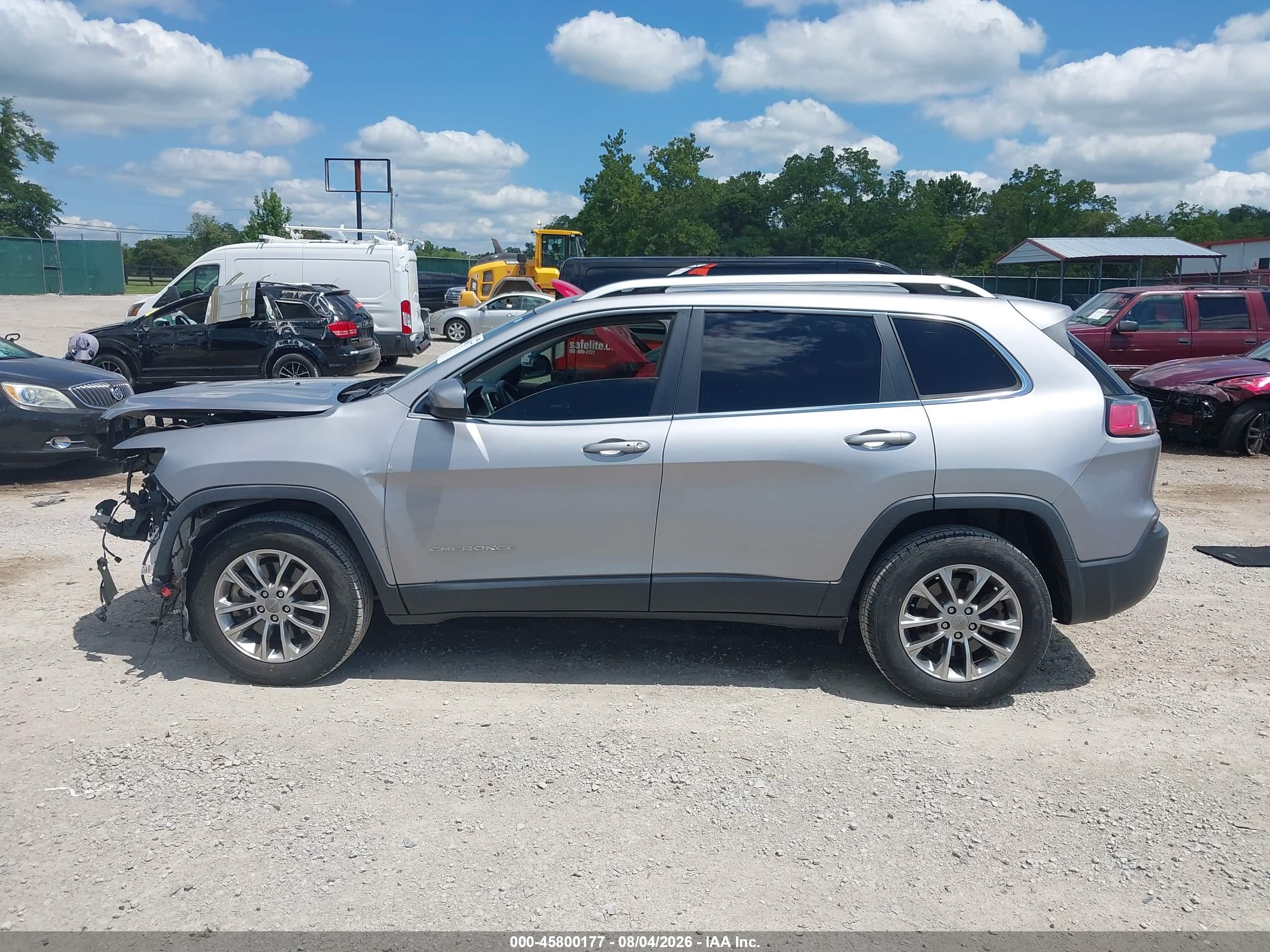 2019 JEEP CHEROKEE LATITUDE PLUS 4X4