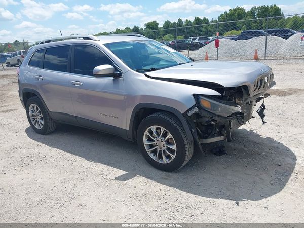 2019 JEEP CHEROKEE LATITUDE PLUS 4X4