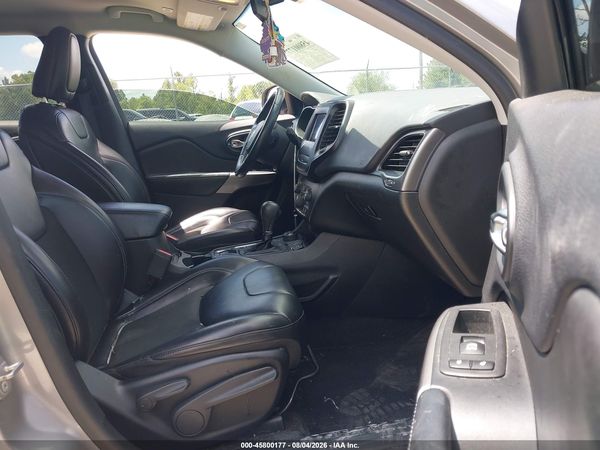 2019 JEEP CHEROKEE LATITUDE PLUS 4X4