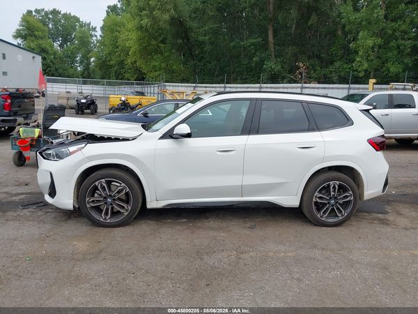 2025 BMW X1