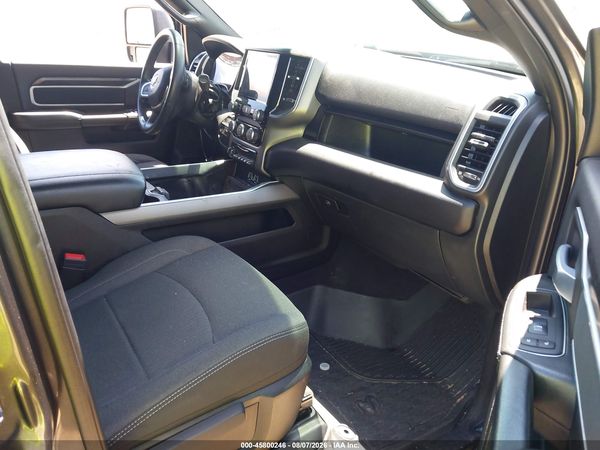 2024 RAM 3500 BIG HORN  4X4 8' BOX