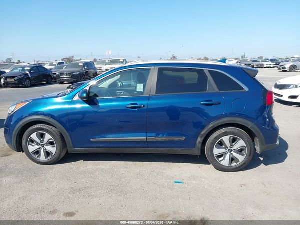 2018 KIA NIRO LX