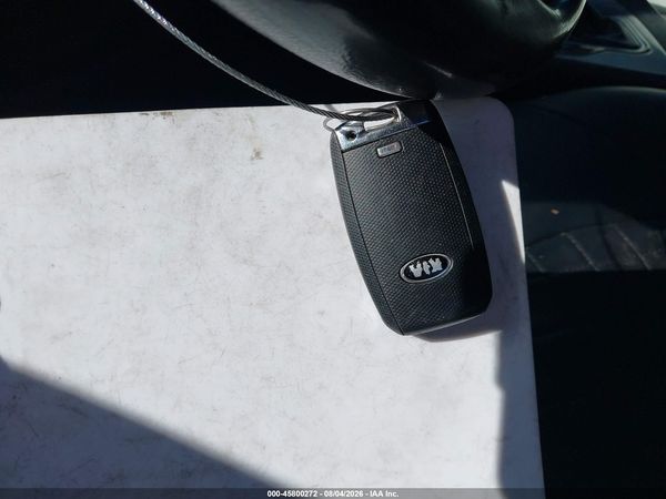 2018 KIA NIRO LX