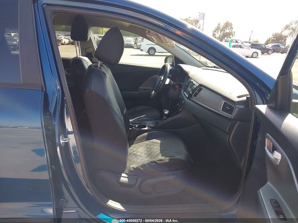 2018 KIA NIRO LX