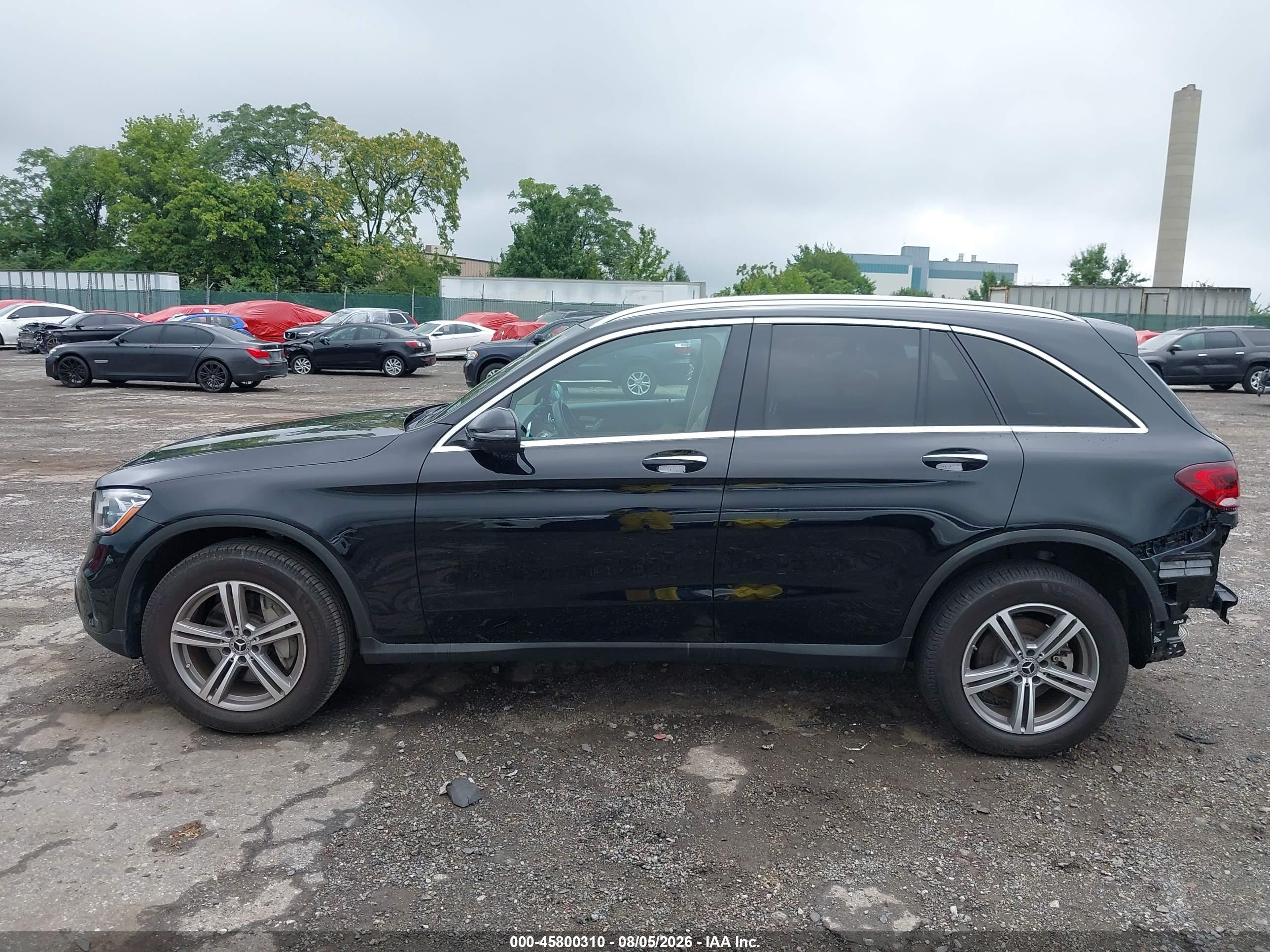2021 MERCEDES-BENZ GLC 300 4MATIC SUV