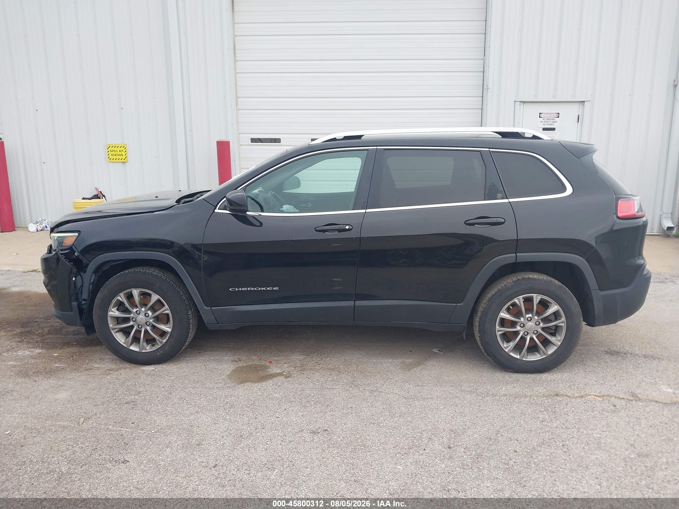 2019 JEEP CHEROKEE LATITUDE PLUS 4X4