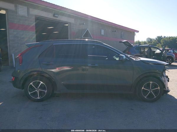 2023 KIA NIRO SX