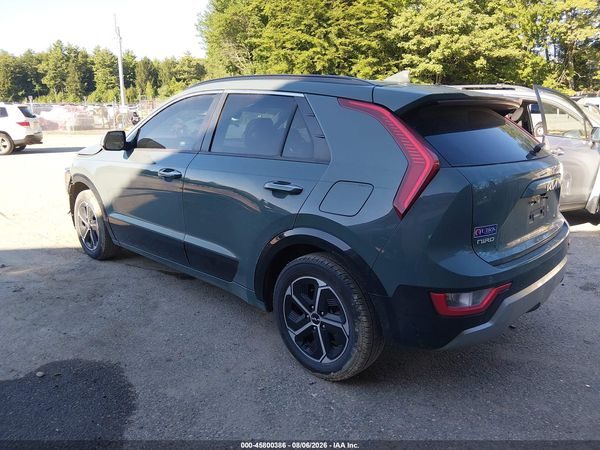 2023 KIA NIRO SX