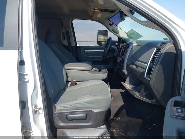 2017 RAM 2500 SLT  4X4 6'4 BOX
