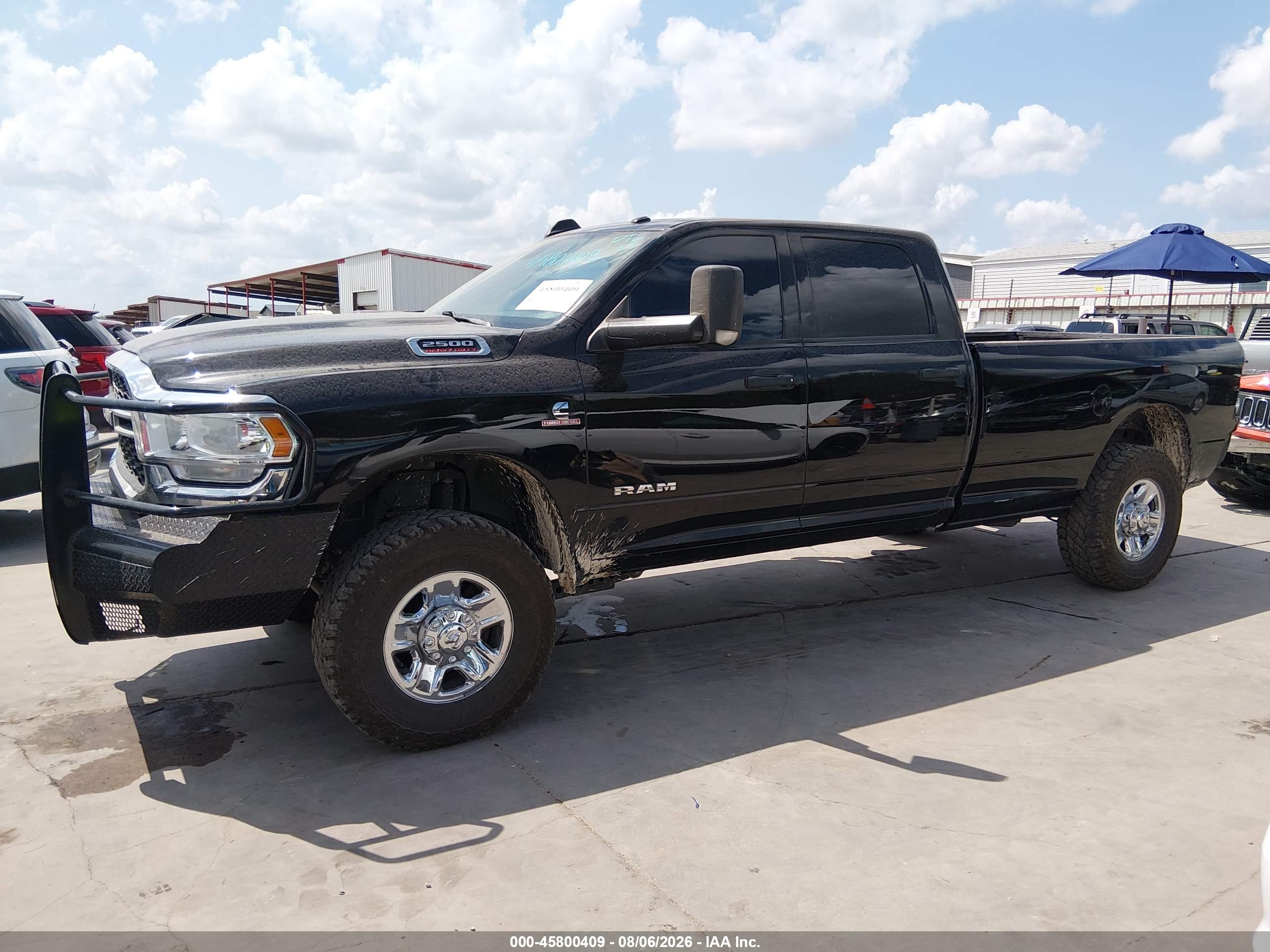 2022 RAM 2500 TRADESMAN  4X4 8' BOX