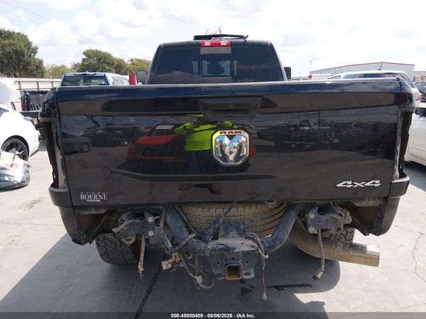 2022 RAM 2500 TRADESMAN  4X4 8' BOX