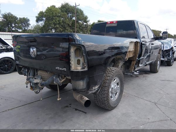 2022 RAM 2500 TRADESMAN  4X4 8' BOX