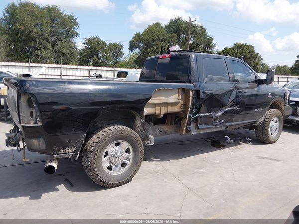 2022 RAM 2500 TRADESMAN  4X4 8' BOX