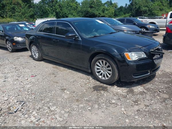 2013 CHRYSLER 300 MOTOWN — I1