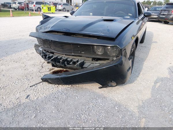 2013 DODGE CHALLENGER SXT