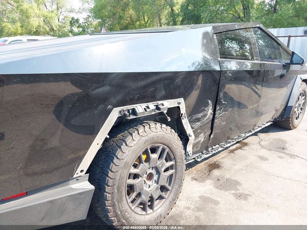 2024 TESLA CYBERTRUCK