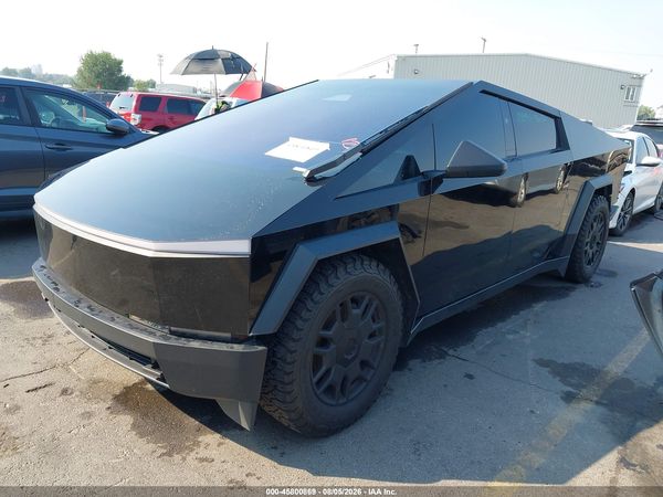2024 TESLA CYBERTRUCK