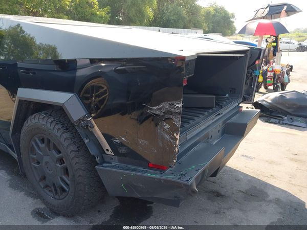 2024 TESLA CYBERTRUCK