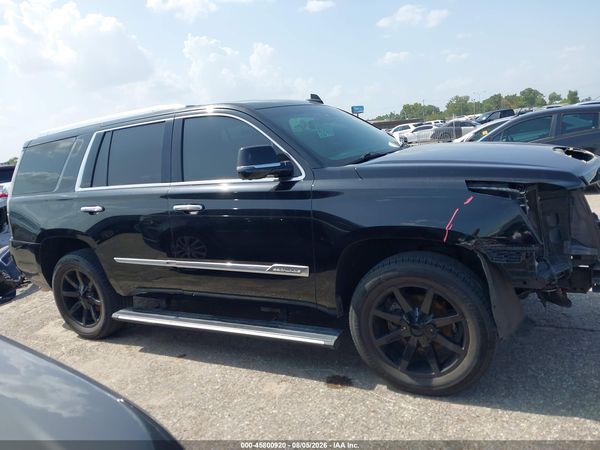 2017 CADILLAC ESCALADE PREMIUM LUXURY