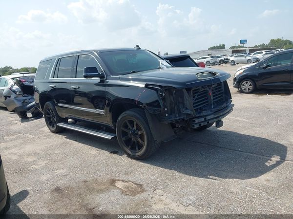 2017 CADILLAC ESCALADE PREMIUM LUXURY