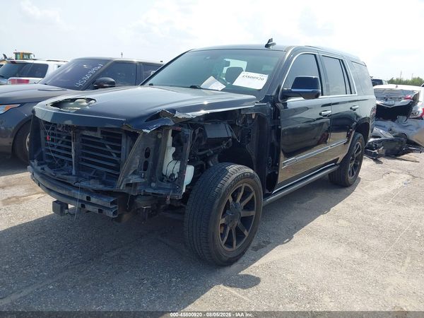 2017 CADILLAC ESCALADE PREMIUM LUXURY