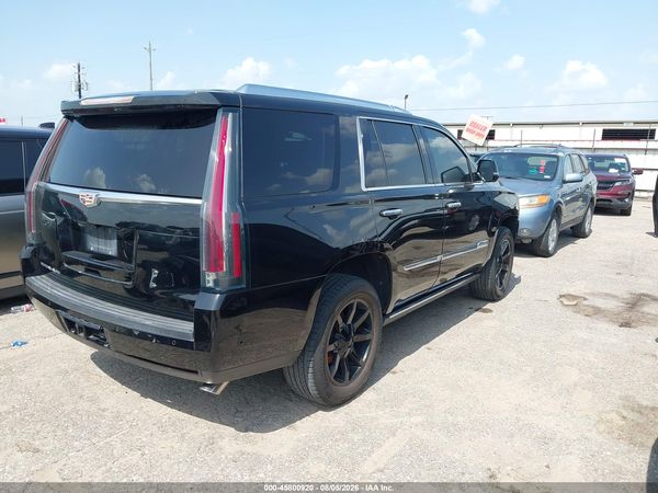 2017 CADILLAC ESCALADE PREMIUM LUXURY