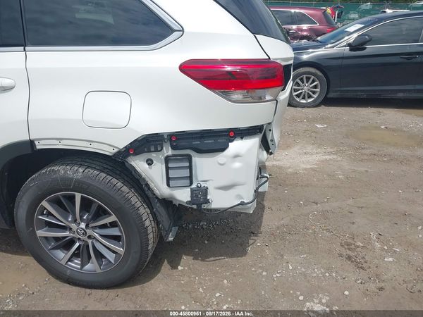2019 TOYOTA HIGHLANDER XLE