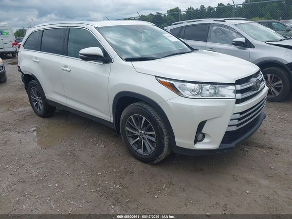 2019 TOYOTA HIGHLANDER XLE