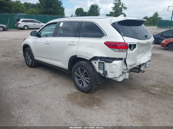 2019 TOYOTA HIGHLANDER XLE